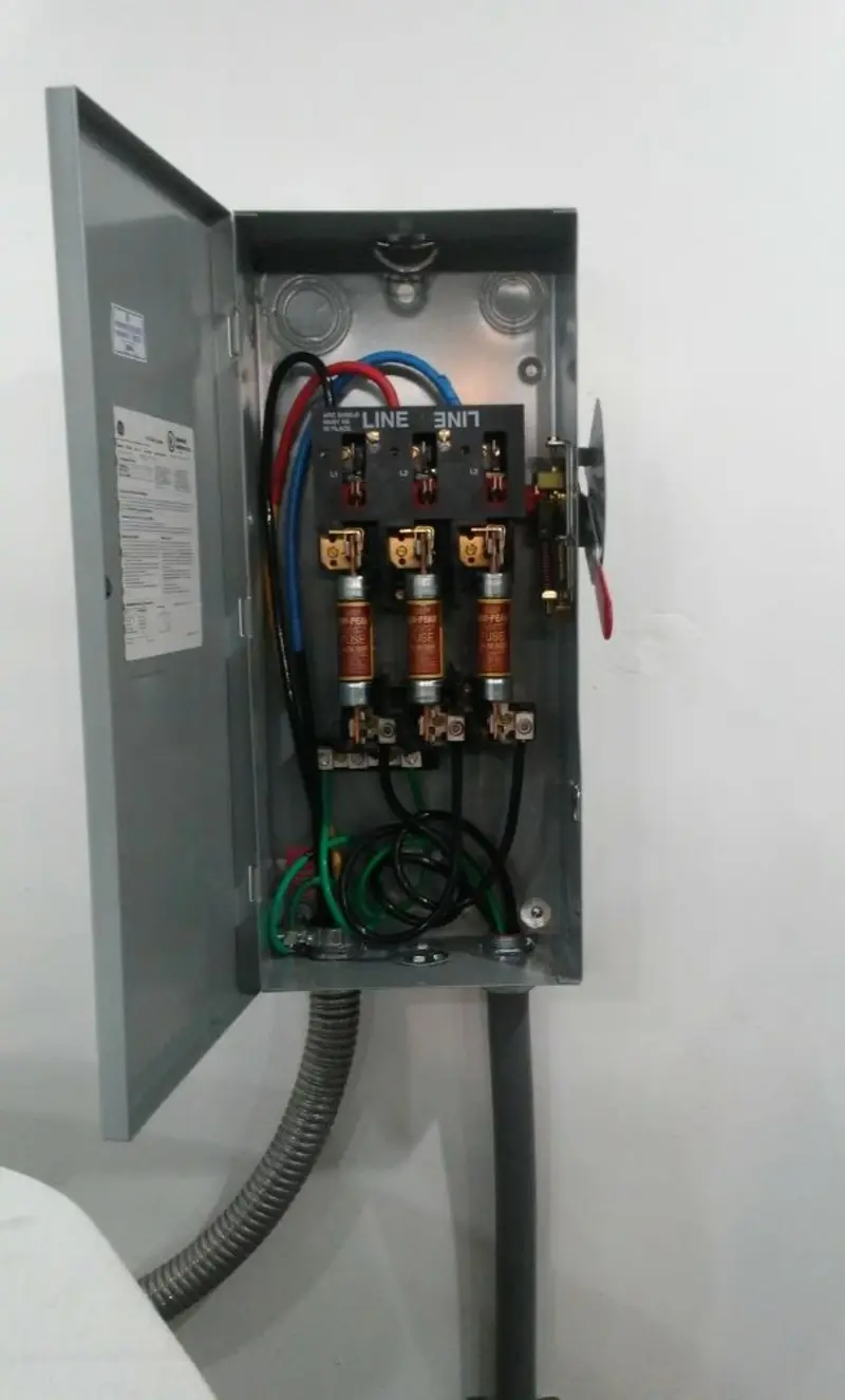 Three-phase disconnect switch installed for Smoke Detector Installation in Nowthen